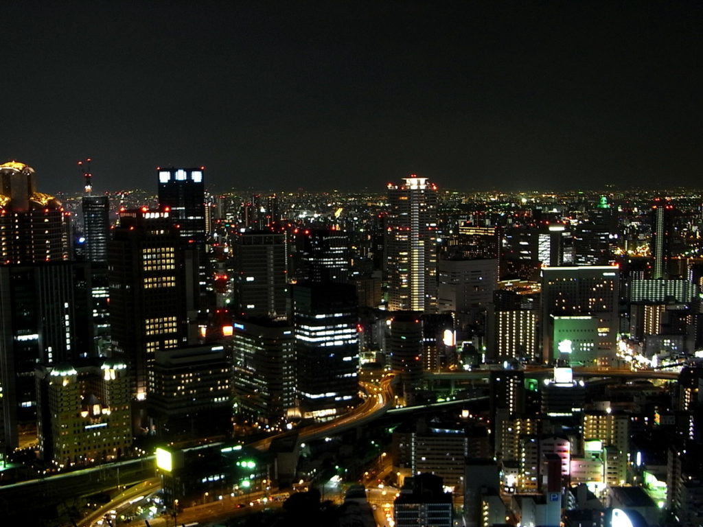 綺麗な夜景を見ながら食事することに憧れがあった。彼にお願いしたら東京タワーが目の前の 2階席のレストランに連れていかれた